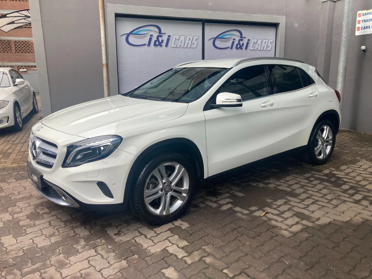 2016 Mercedes-Benz GLA GLA200 Auto